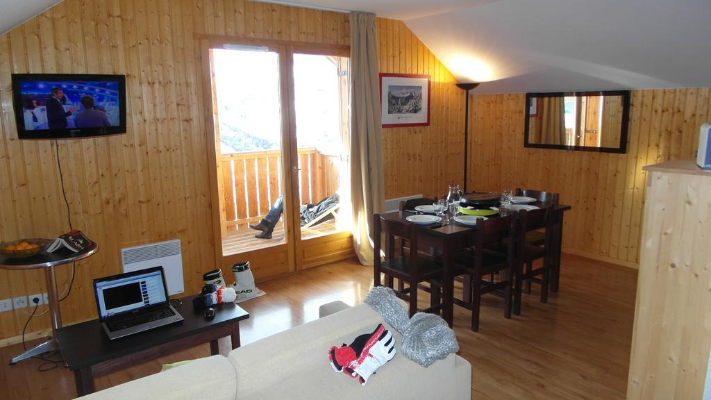 Residence Goelia Les Chalets Des Ecourts Saint-Jean-d'Arves Quarto foto